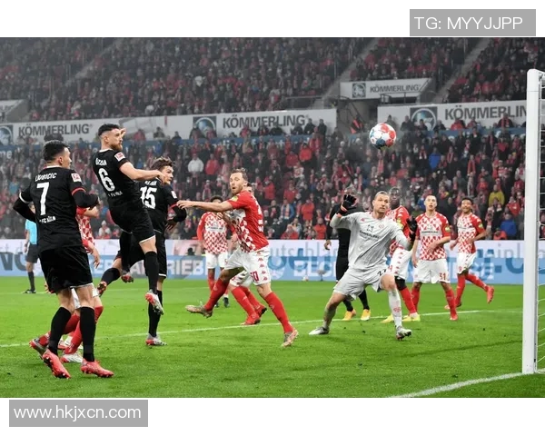 科隆客场遭遇挫败，弗赖堡连胜开启主场之旅